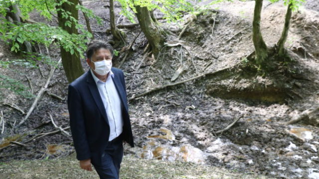 441085_ah2i0035 676x451.jpg