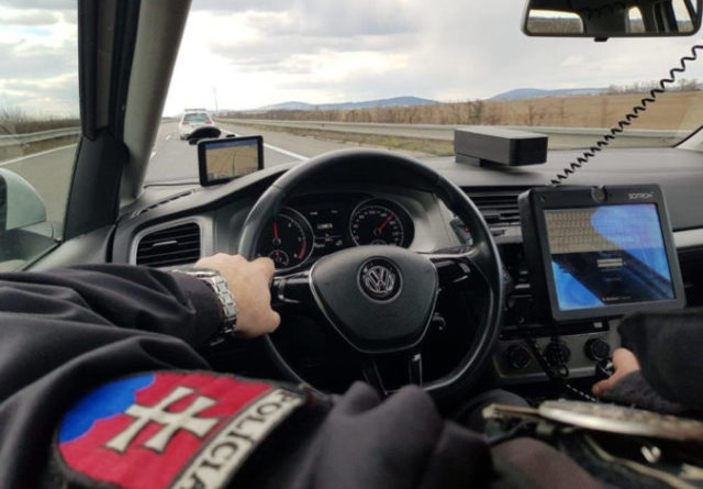 441373_nn1 676x470.jpg