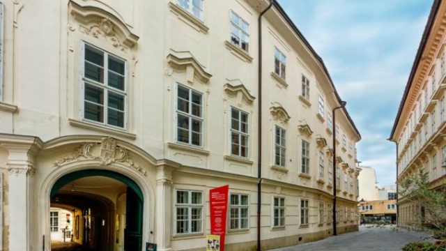 441391_muzeum 676x473.jpg