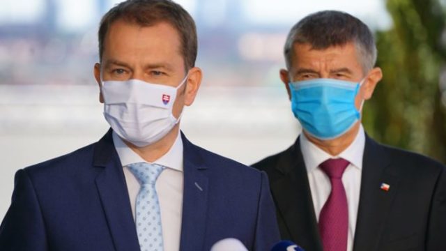 441907_igor matovic andrej babis 676x451.jpg