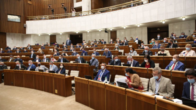 441970_l97a0594 676x451.jpg