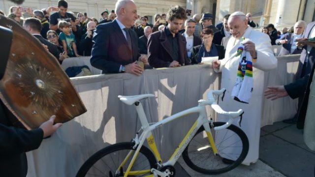 442014_peter sagan papez frantisek 676x450.jpg