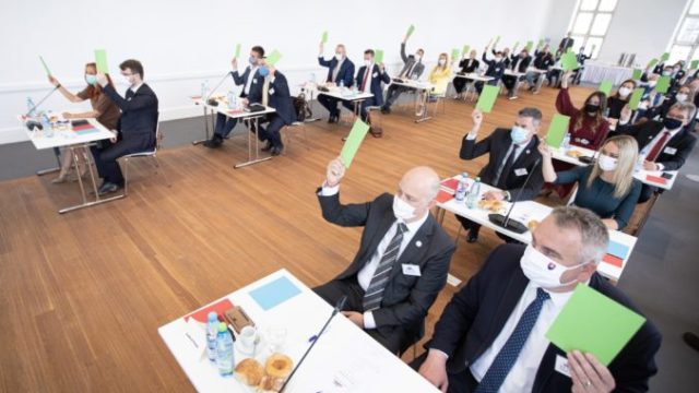 442105_img_7478 min 676x451.jpg