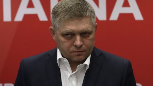 442205_robert fico smer sd 1 676x517.jpg