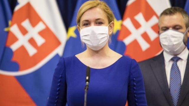 442325_denisa sakova peter pellegrini 676x451.jpg