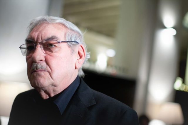 442393_k 3 676x451.jpg