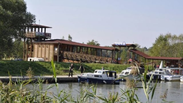 442506_pristav skalica na batovom kanali facebook 676x449.jpg