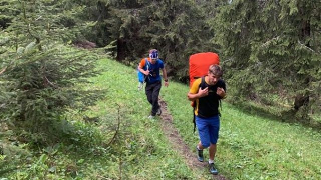 442528_horska zachranna sluzba pomoc zranenie turista nizke tatry 2 e1592072436542 676x502.jpg
