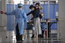 442708_koronavarus a ana letisko 676x451.jpg