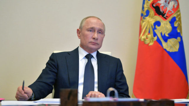 442725_virus_outbreak_russia_putin_10630 15b8e782c1564da08e320df274553811 1 676x480.jpg