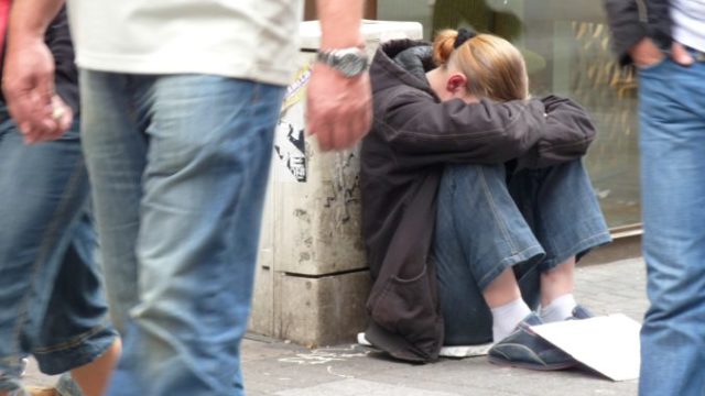 442837_homeless 3584319_1920 676x507.jpg