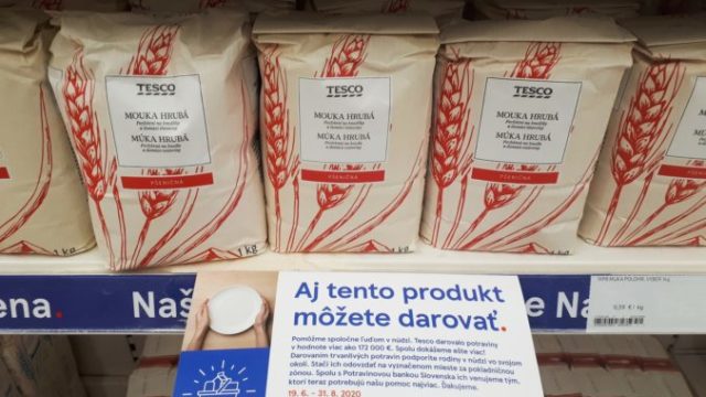 443093_tesco letna potravinova zbierka 676x507.jpg