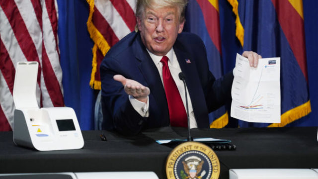 443099_trump_arizona_visit_00193 8f6719dac6b3480eb3db7dc038df8d87 676x451.jpg