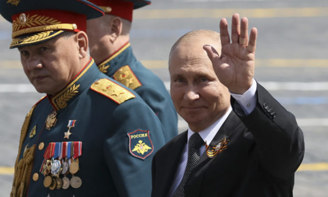 443205_russia_red_square_parade_45801 c9192c3009a246b29490bed70b4074e4 676x407.jpg