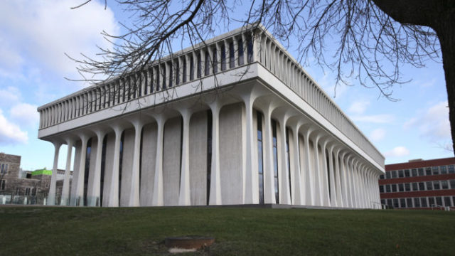443407_princeton_woodrow_wilson_16533 958063635e0145b69cc5bba0f34a7451 676x402.jpg