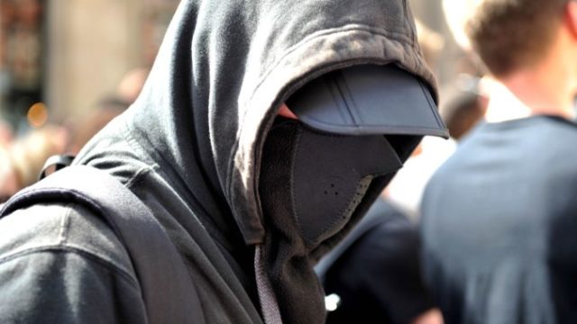 443696_britain_protest 54433777dd7d44bd9f6070ec739e652c min 676x453.jpeg