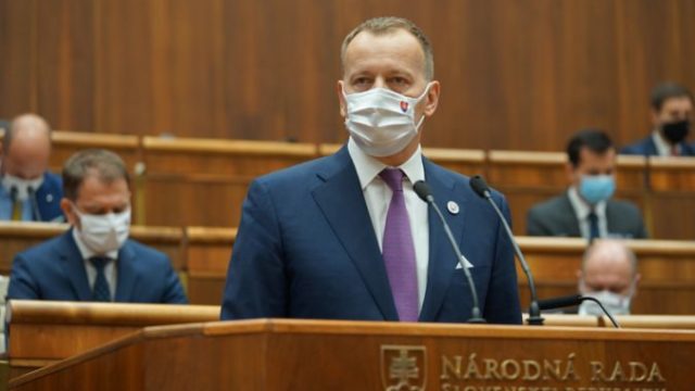 443900_boris kollar 2 676x451.jpg