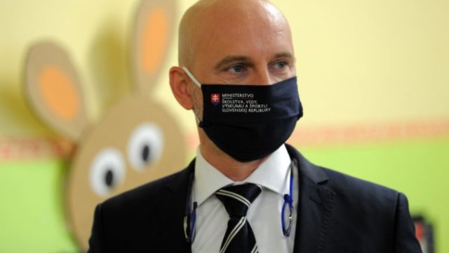 444294_branislav grohling 676x488.jpg