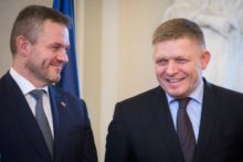 444585_peter pellegrini robert fico 676x451.jpg