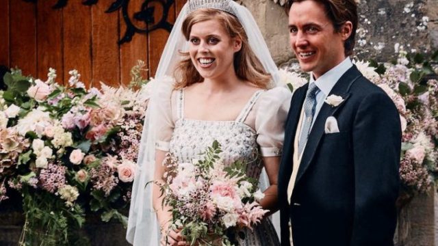 444649_britain_princess_beatrice_63240 bb5138d7bb0945cc8adaffd8a90649d9 1 676x499.jpg