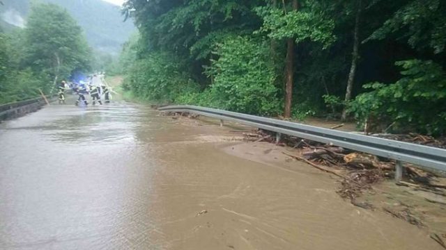 444739_106254816_2542558179192717_4616589129881081893_n 676x507.jpg