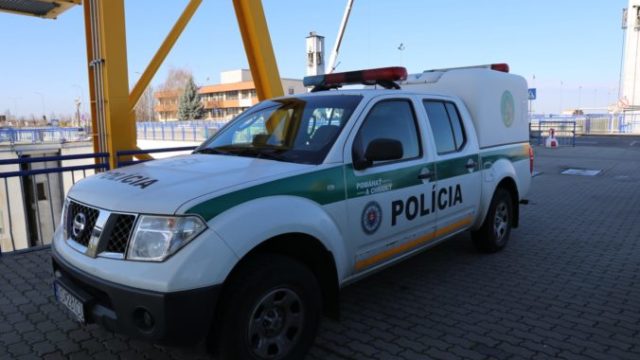 444771_policia vodne dielo gabcikovo telo nezvestny muz 676x451.jpg