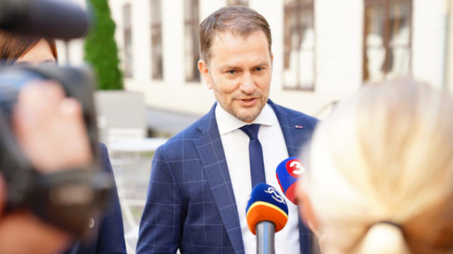 444929_dsc03714_2 676x451.jpg