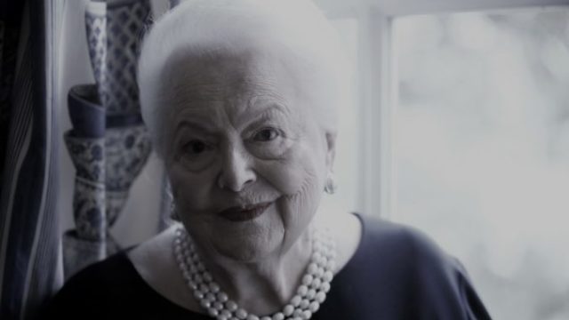 445058_obit_olivia_de_havilland_78743 c7dfad8969914e1883973b8cc8f8e65f 676x451.jpg