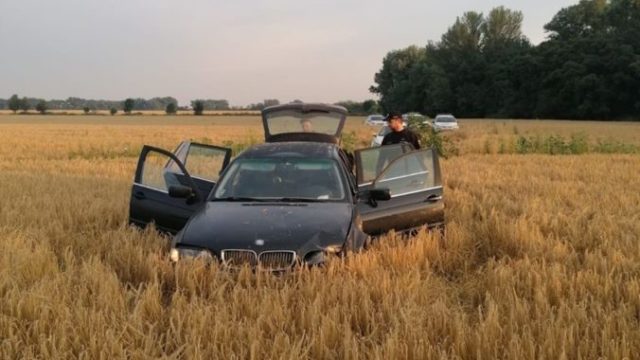 445101_004 1 676x451.jpg