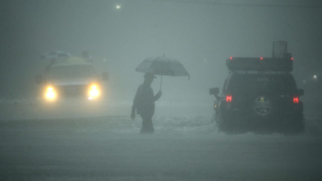 445359_aptopix_harvey_30707 147aa24a43d545aeb0a25516ee84e69d 676x377.jpg