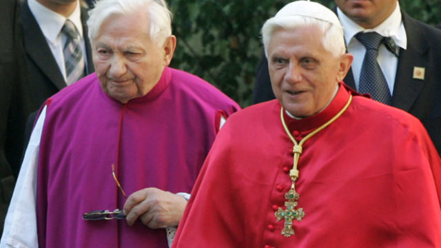 445498_correction_germany_obit_georg_ratzinger_76792 338f92f33e9d4daaad2261cb59000d70 676x438.jpg