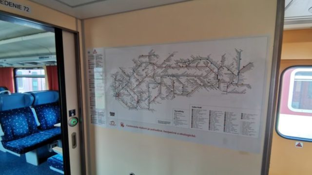 445533_polep velkoplosnej mapy slovenskych zeleznic sa realizuje od konca jula. 676x451.jpg