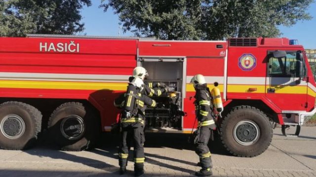 445614_117129016_2634074006707800_9104318840625475285_n 676x507.jpg