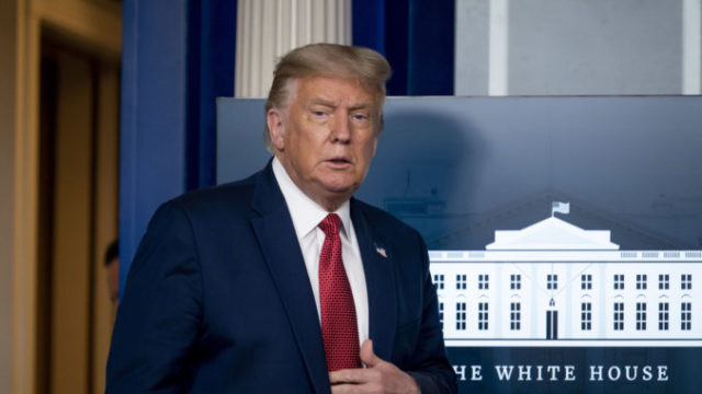 445963_virus_outbreak_trump_78115 18347e46d8fa4f51bcccbd6f8b941551 676x451.jpg