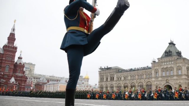 445999_russia_victory_day_photo_gallery_98568 ebf31e7ed88f480daa56bc2abcaa0c15 min 676x523.jpg