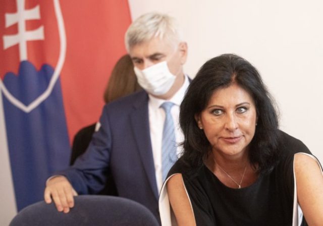 446043_img_0466 min 676x473.jpg