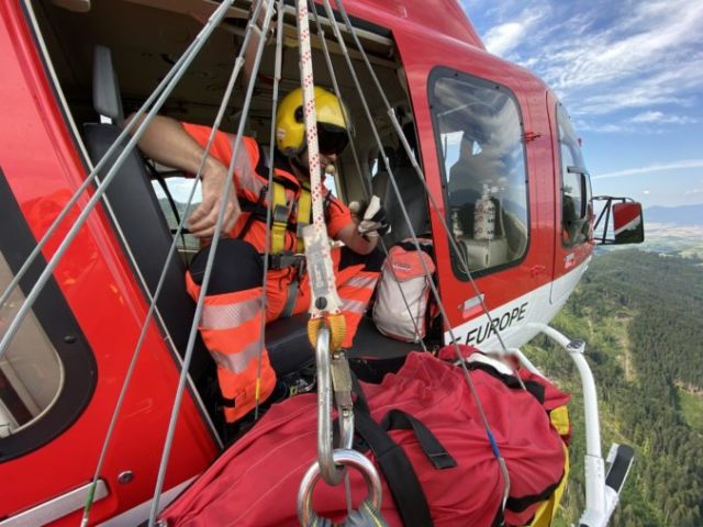 446113_117645479_3247487628678243_17958399517479576_o 676x507.jpg