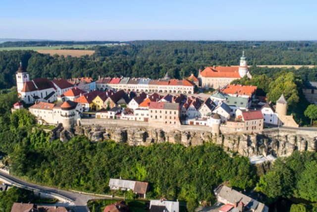 446314_nove mesto nad metuji archiv khk 676x451.jpg