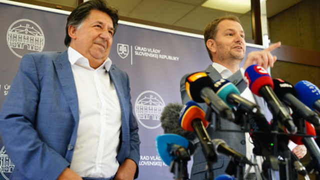 446354_dsc06988 676x451.jpg