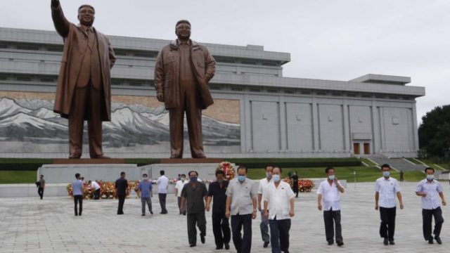 446444_north_korea_war_anniversary_16808 3216ddebf83749058e5996e685ba4dc0 676x451.jpg