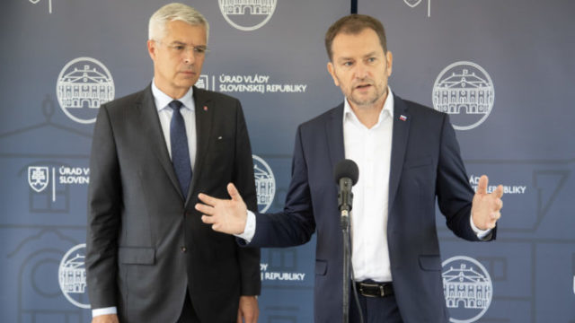 446492_img_9589 676x451.jpg