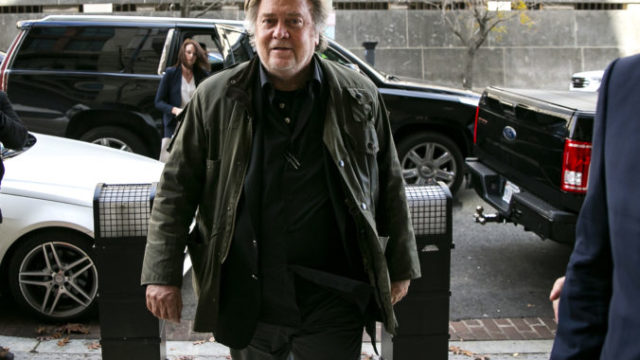 446549_trump_adviser arrest_12931 462604e0807848b4bfc6dcd5dd29eb2e 676x471.jpg