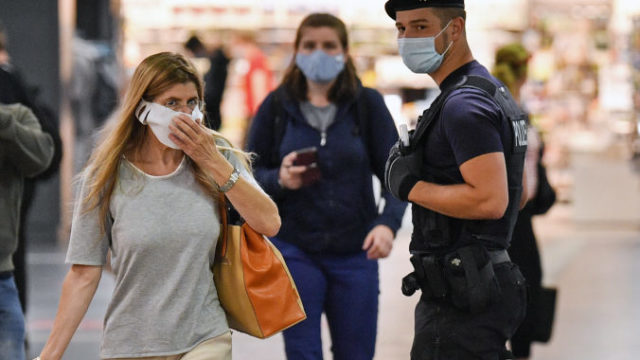 446808_virus_outbreak_germany_65824 5facb093d903406eb1fe16a0cee50f09 676x463.jpg