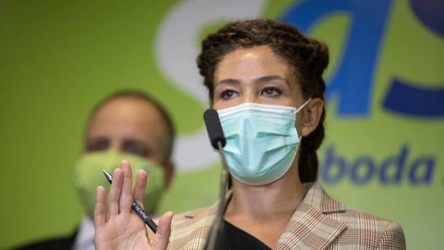 447067_img_2227 min 676x451.jpg