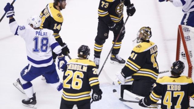 447165_lightning_bruins_hockey_88520 470bc56b6db84a82a94a1b17d33ca0cc min 676x451.jpg