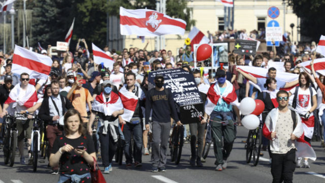 447210_belarus_protests_08276 c2952b62db6a4e159ac954c08ac995c5 676x451.jpg