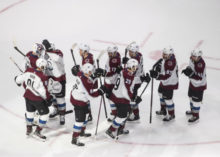 447386_avalanche_stars_hockey_98074 95211c5b53e84a459e81a07ac29881a4 676x482.jpg