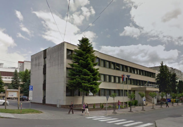 447439_mestsky urad vranov nad toplou maps 676x470.jpg