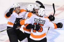 447465_islanders_flyers_hockey_50319 c258a8810c9c424ab04dc31a238e443e min 676x451.jpg