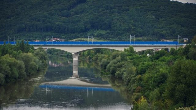 447493_rekonstrukcia so sebou prinasaj aj novy tunel a estakadu ponad nosicku priehradu 676x380.jpg